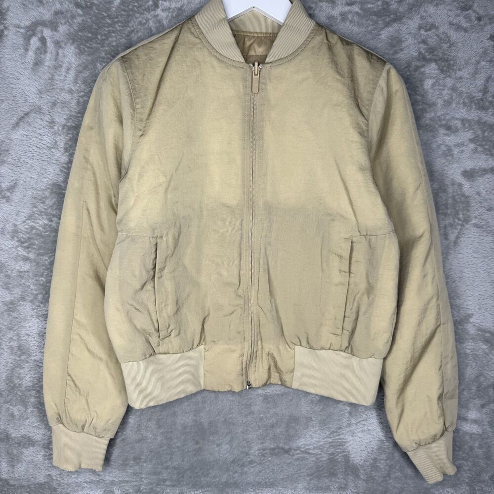 Lululemon Non-Stop Bomber Jacket Womens Size 6 Reversible Beige Quilted Full Zip